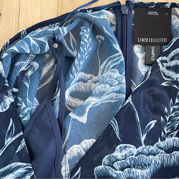 C/MEO Collection Discretion Navy Blue Floral Print Midi Dress - Sz S - Picture 10 of 16